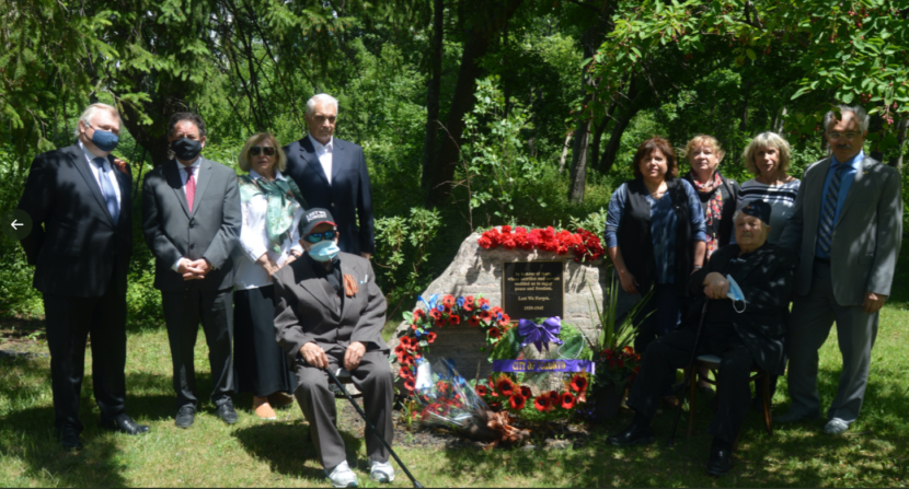 В Канаде в День памяти и скорби отдали дань советскому солдату