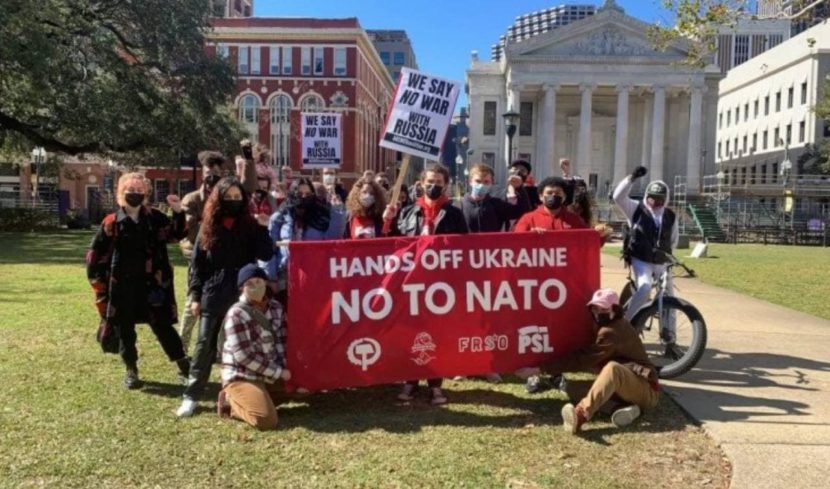 В США, Италии и Сербии прошли акции в поддержку России и против действий НАТО и руководства США