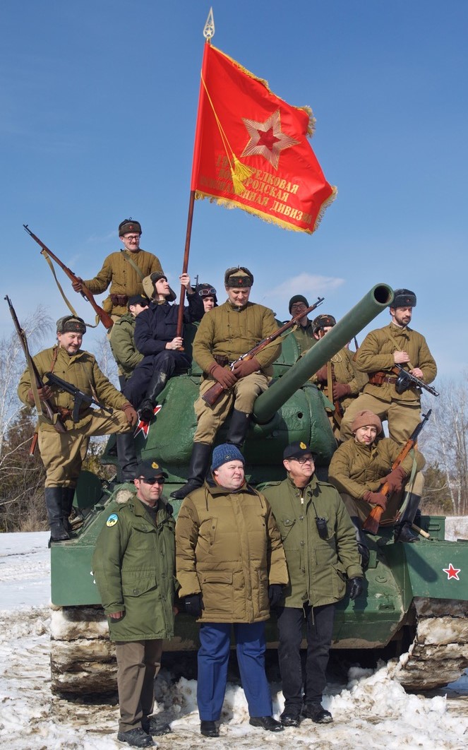 В Россию из Канады вернулись награды ветеранов