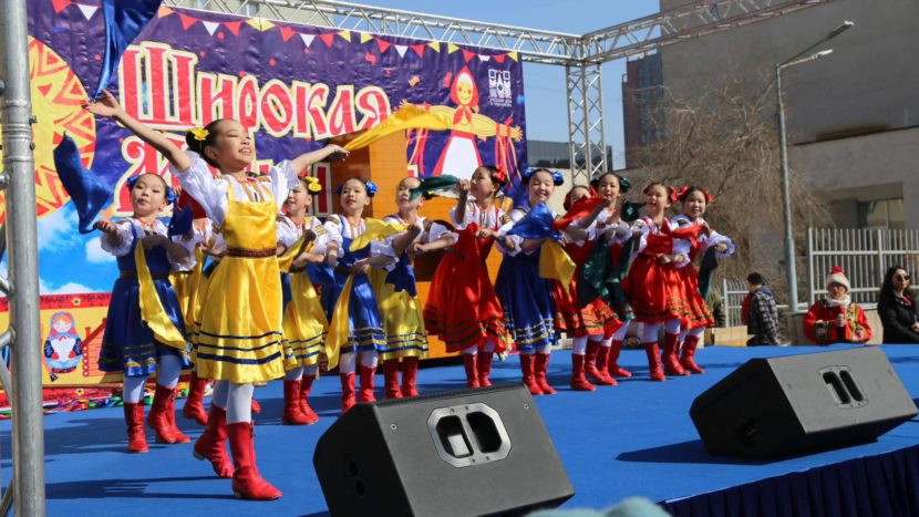 В Улан-Баторе с большим размахом отпраздновали “Широкую Масленицу”