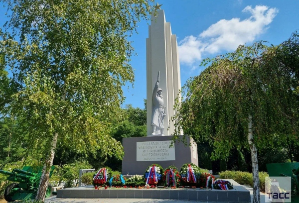 Воинский мемориал в Венгрии открыли после реставрации