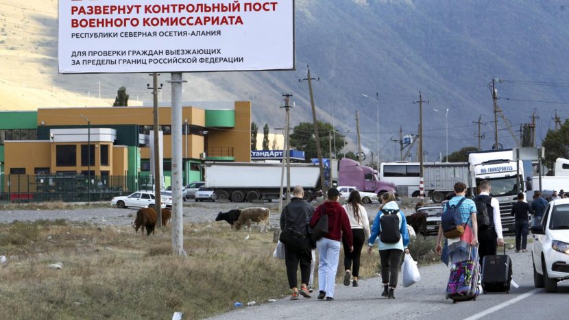 Пункт пропуска Верхний Ларс на границе с Грузией побил рекорд пассажиропотока